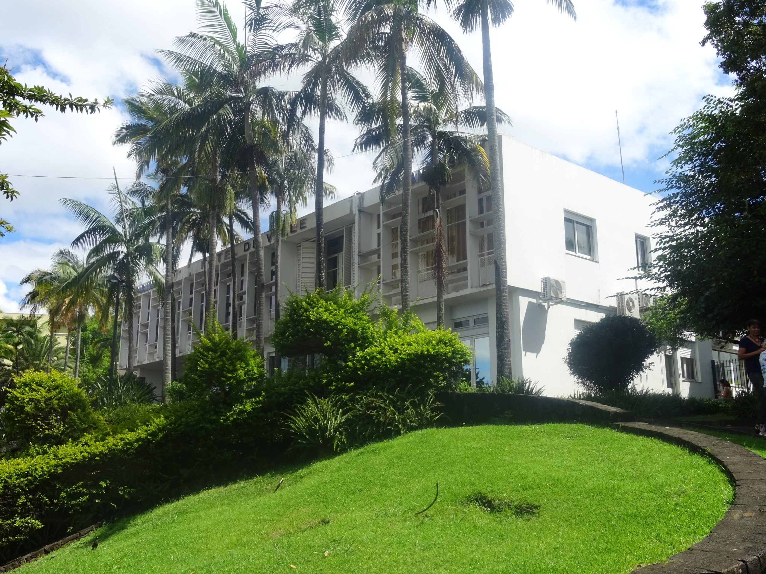 Étude de l’architecture des Trente Glorieuses de La Réunion