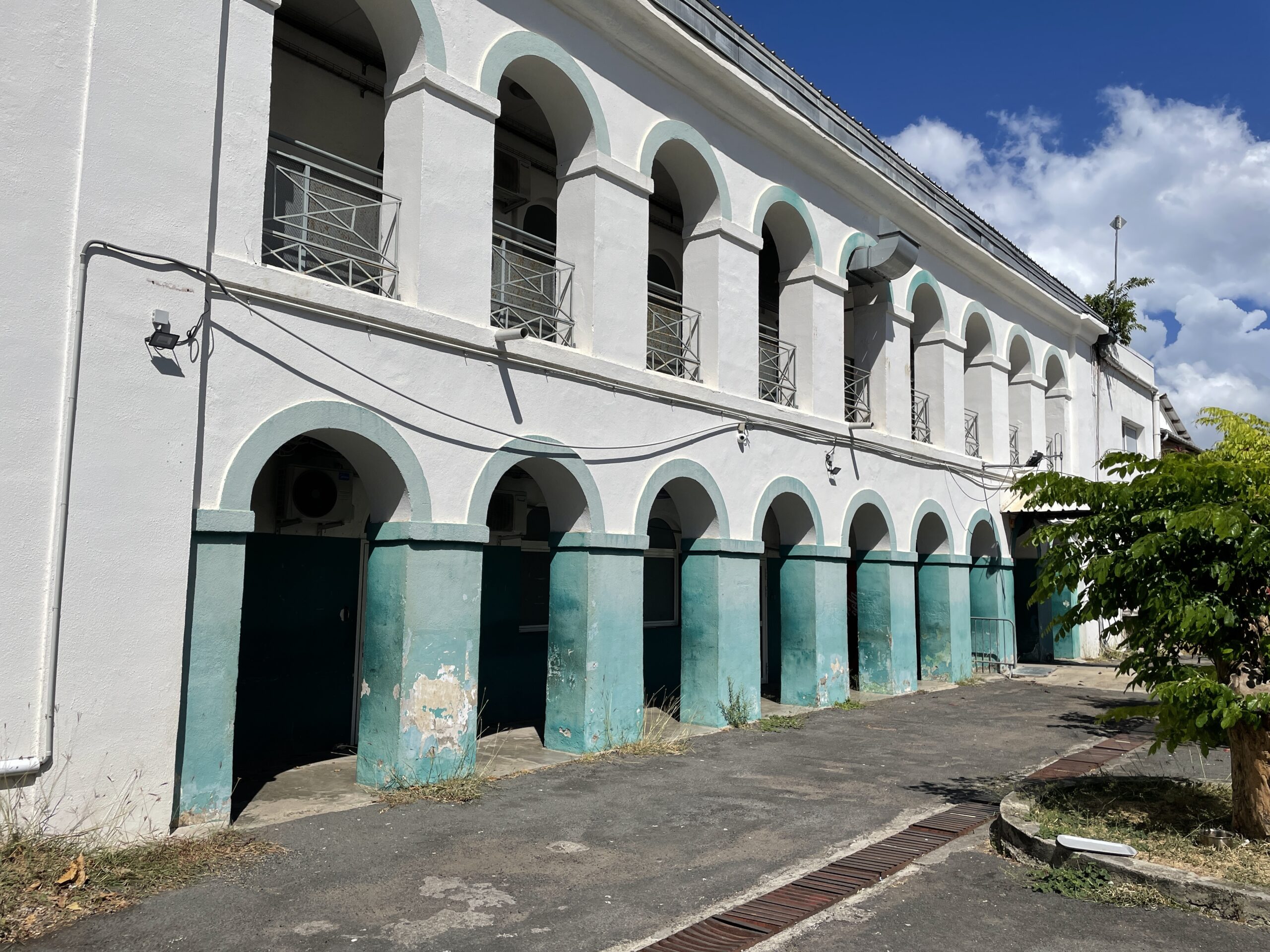 Études historiques de l’hôpital et de la maison du médecin-chef du Rocher, Dzaoudzi (Mayotte)